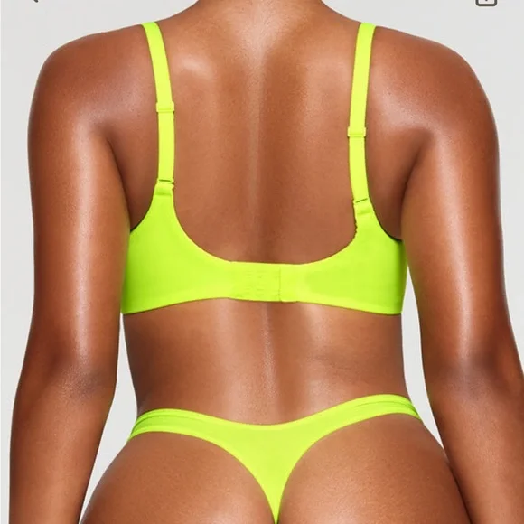 NWT SKIMS Fits Everybody Demi Push Up Bra in Green Highlighter - Picture 3 of 8